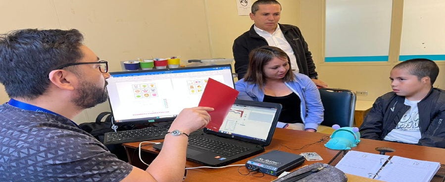 Imagen Nació con malformación auditiva y logró escuchar tras 9 años