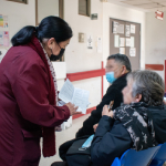 Imagen Voluntariado entregó información a pacientes en Urgencias